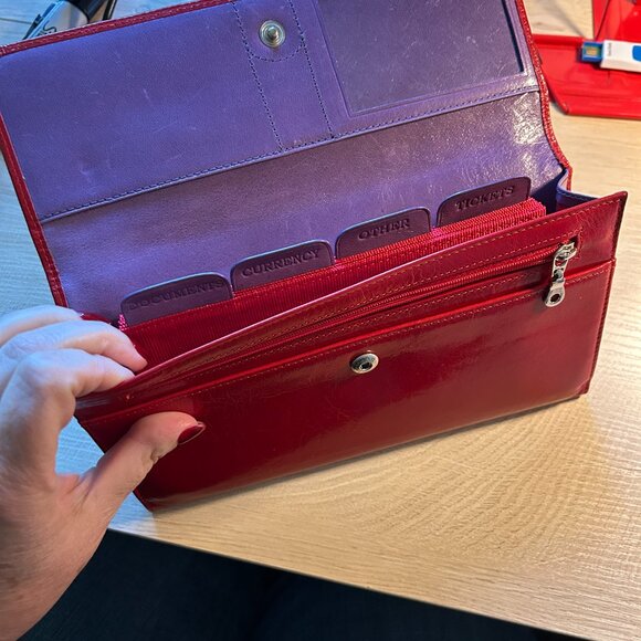 Ladies Gorgeous Red Leather ABAS Travel-folio passport wallet - Picture 6 of 9